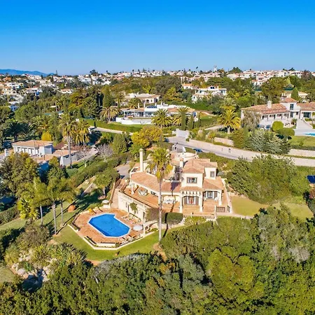 Racanda By ヴィラ *