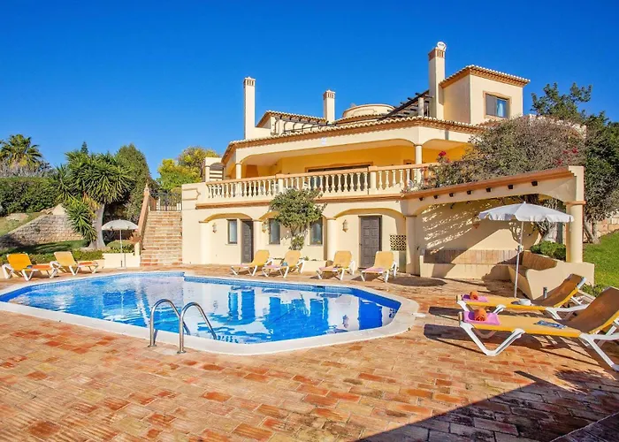 Racanda By * カルヴォエイロ