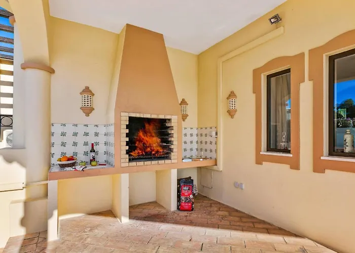 Racanda By ヴィラ *