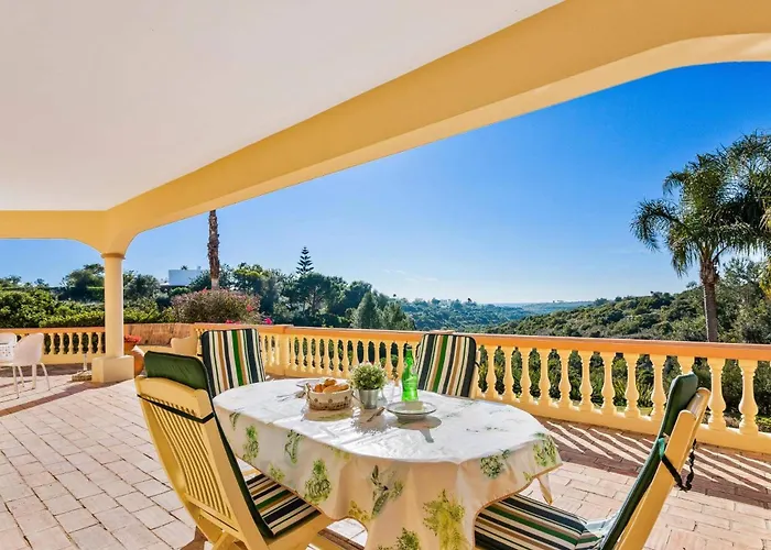 Racanda By ヴィラ